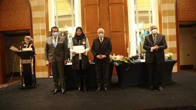 وزيرا التعليم والبحث العلمي يشهدان تكريم عضوتين من هيئة تدريس المنصورة