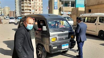 توقيع غرامات على 100 مواطن لعدم ارتدائهم الكمامات وغلق 3 مطاعم بالبحيرة