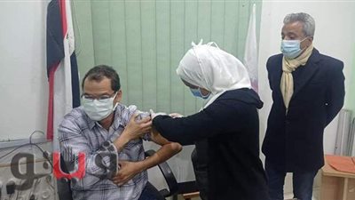 بدء تطعيم الأطقم الطبية بمستشفى حميات قنا