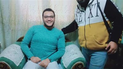 حسين منصور.. حكاية غطاس فقد قدميه ويحلم بتشريف بلده عالميا