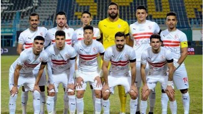 جماهير الزمالك تستقبل الفريق بحفاوة كبيرة فى المنصورة | فيديو