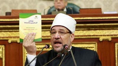 نائب يطالب بإعفاء دور العبادة من فواتير الكهرباء ومراجعة أسعار أراضي الأوقاف