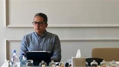 السياحة تشترط 8 بنود لتشغيل المطاعم والكافتيريات بسبب كورونا