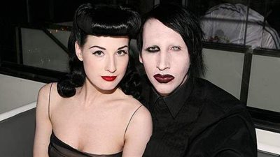 أجبرهن على المعاشرة والإدمان.. مارلين مانسون دراكولا النساء القبيح | صور