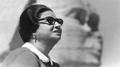 منهم شاعر وملحن وسياسي كبير.. 