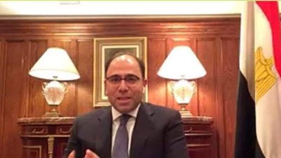 سفير مصر في كندا يستعرض بجامعة كونكورديا التجربة المصرية في مواجهة كورونا