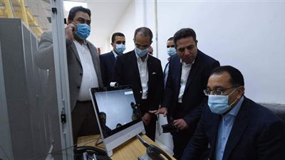 رئيس الوزراء يتفقد مركز معلومات ومدينة المعرفة بالعاصمة الإدارية