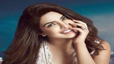 من الغناء للتجميل والآداب.. الهندية بريانكا شوبرا تصدر مذكراتها