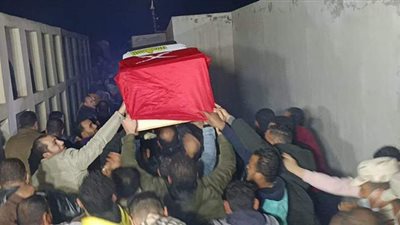 تشييع جنازة شهيد سيناء في قرية ميت عدلان بالدقهلية