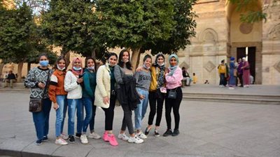 المشاركات ببرنامج 