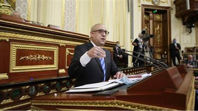 بالأرقام.. الجزار يكشف تفاصيل مشروعات الإسكان والبنية التحتية