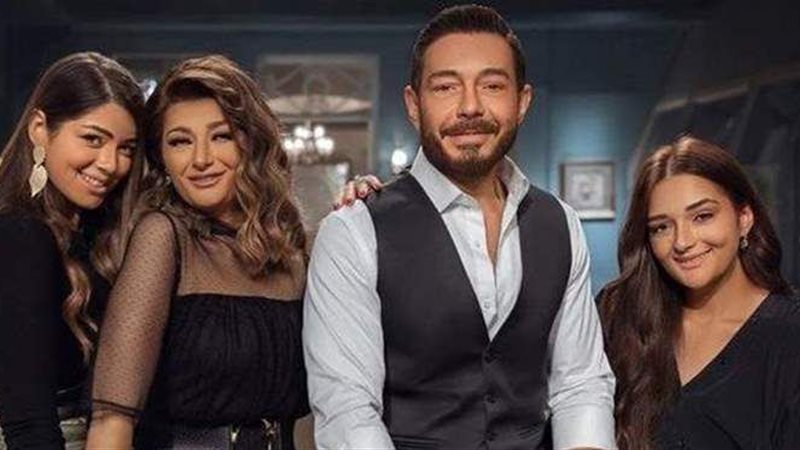أحمد زاهر وبناته