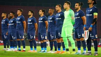 إنبي يتقدم على بيراميدز 2/ 1 في الشوط الأول