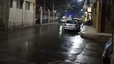 أمطار رعدية تضرب دمياط وشلل مروري بالشوارع الرئيسية | فيديو