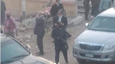 سكرتير مساعد أسيوط ومدير الأمن يصلان موقع حادث قطار القوصية | صور