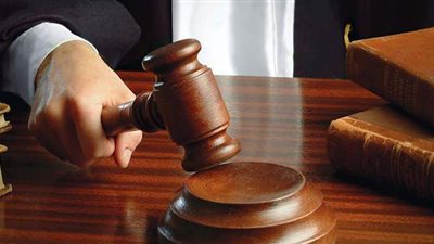 تأجيل إعادة محاكمة 4 متهمين بـ