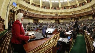 وزيرة الصحة: حل أزمة عدد الأطباء ليس قبل 7 سنوات