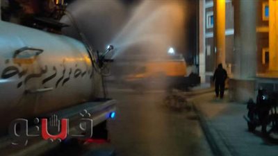 حملة ليلية لرش وتعقيم شوارع التل الكبير في الإسماعيلية | صور