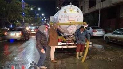 سحب تجمعات مياه الأمطار مساء في المنصورة | صور