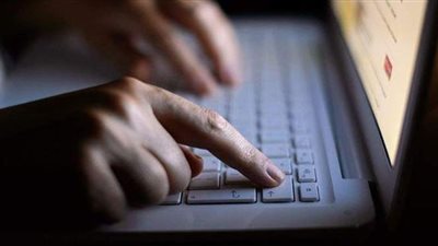 فى محاولة لسرقة التفاصيل الشخصية.. رسالة احتيالية تحمل عرضا زائفا للقاح كورونا