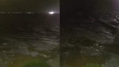 الأمطار الرعدية والسيول تضرب رأس سدر.. والمحافظة توجه نداء عاجلا | فيديو