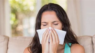 طبيب يوجه نصائح مهمة لمرضى الحساسية | فيديو