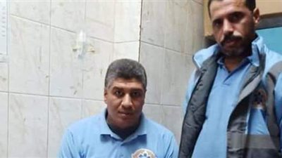 طاقم إسعاف يسلم 64 ألف جنيه عثر عليها في حادث بالوادي الجديد