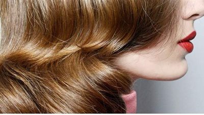 المياه الفاترة تحمي لمعان الشعر.. اعرفي التفاصيل