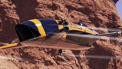 أستراليا تعلن أول سباق للسيارات الطائرة