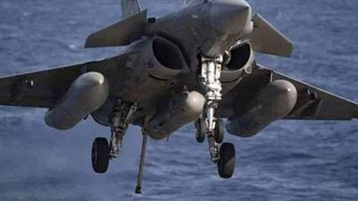 مقاتلات رافال فرنسية تشارك بمناورات جوية مع تشكيلات يونانية في المتوسط