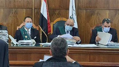 الإدارية تُعاقب مسئولين بالوحدات المحلية أصدروا تراخيص بناء مخالف