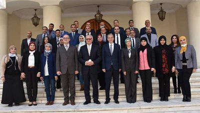 افتتاح مشروع تدريب وتأهيل الكوادر الإدارية بجامعة عين شمس