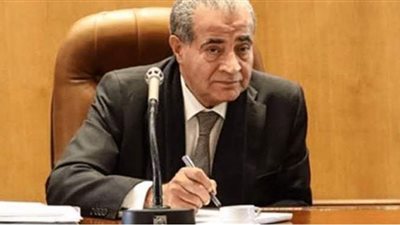 وزير التموين يعلن تشغيل البورصة السلعية خلال موسم القمح المقبل