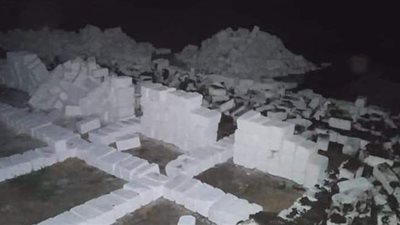 إزالة ٨ مقابر دون ترخيص في شرق الإسكندرية