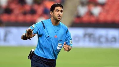 حكم إماراتي لإدارة مباراة الأهلي وبايرن ميونخ