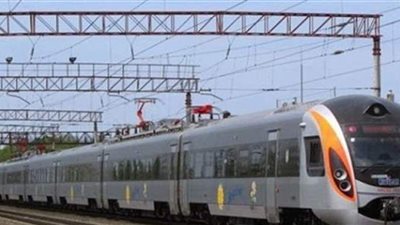 كيف تغلبت النقل على أزمة التقاطعات مع القطار السريع؟ |فيديو