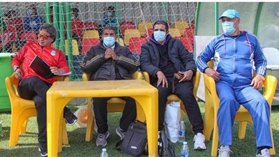 مدرب منتخب مصر يشهد ودية العبور والاتصالات مواليد 2006 | صور