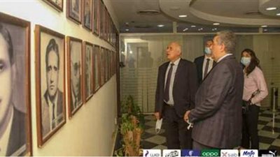 مجاهد والرجوب يبحثان التعاون الكروي بين الاتحادين المصري والفلسطيني