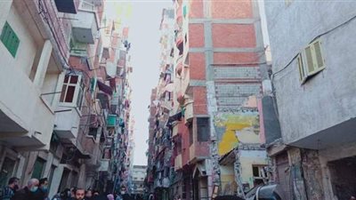 تفاصيل جديدة في أزمة عقار كرموز المائل | فيديو وصور