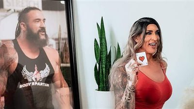 تايلر ريكس.. قصة مصارع أبهرته الأنوثة فتحول جنسيا