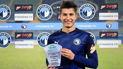 أسامة جلال أفضل لاعب في مباراة بيراميدز وطلائع الجيش | صور