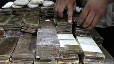 ضبط 19 كيلو مواد مخدرة بحوزة 132 متهما بالمحافظات