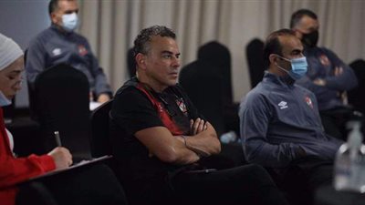 الأهلي في المونديال| نادي القرن يرتدي قميصه الأحمر أمام بايرن ميونيخ