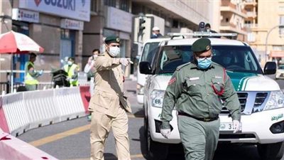 بتهمة سب زميلتها علي الواتس.. القبض على بريطانية في دبي