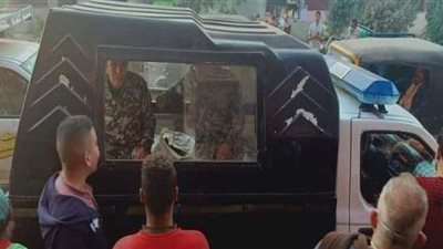 لسرقته حقيبة فتاة.. علقة ساخنة لعامل بشبين القناطر