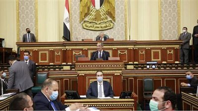 وزير الاتصالات يعلن تقدم ترتيب مصر في سرعة الإنترنت