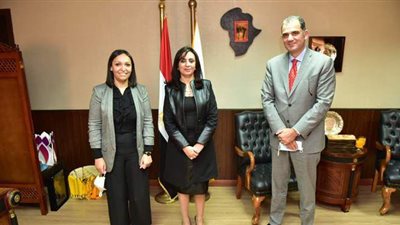 القومي للمرأة يُنظم حملات توعية للتحذير من مخاطر الزيوت المهدرجة