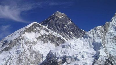 نجاة أمريكي تاه في جبال سييرا نيفادا