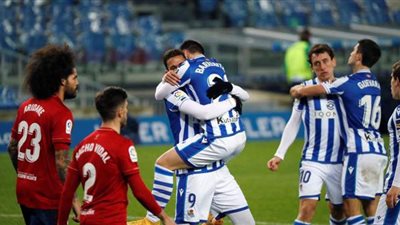 سوسييداد يكتسح قادش 1/4 في الدوري الإسباني