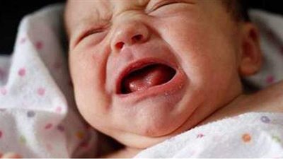 سيدة عرضت طفلتها للبيع على فيس بوك: 